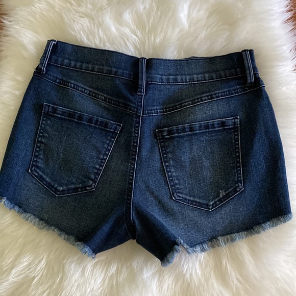 New York Rewash Jean Shorts - Picture 4 of 4